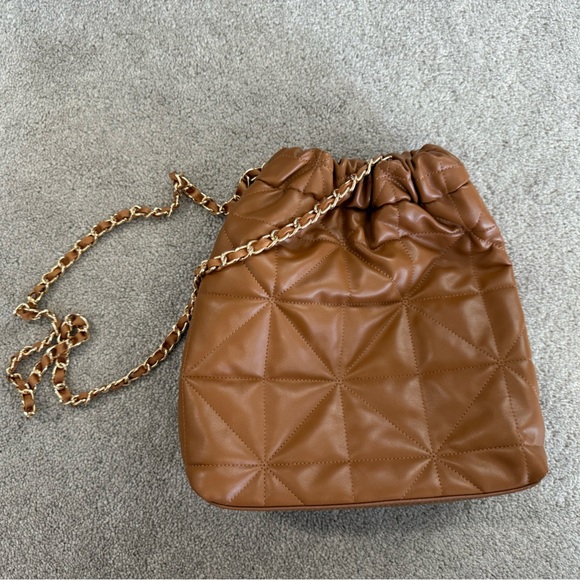 Handbags - Brown Quilted Leather Shoulder Bag